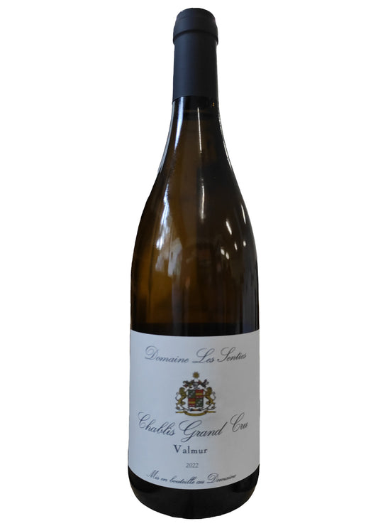 Bottiglia in vetro di vino bianco Chablis Grand Cru Valmur cantina Mauperthuis