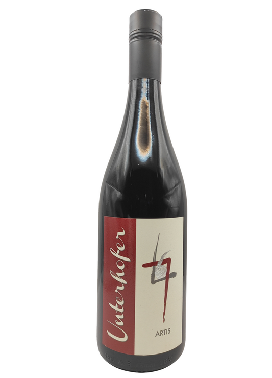 Bottiglia Santa Maddalena Artis DOC Unterhofer Thomas — 
vino rosso Schiava porfido Campegno Bolzano Alto Adige