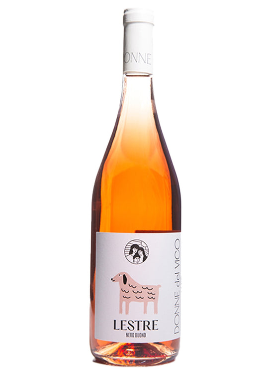 bottiglia in vetro di vino rosato lestre cantina le donne del vico
